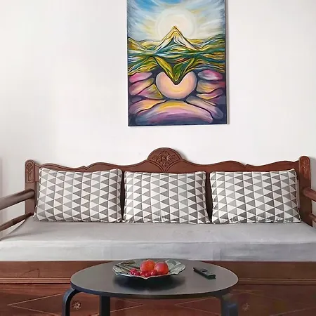 Sea Lilies Apart Otel