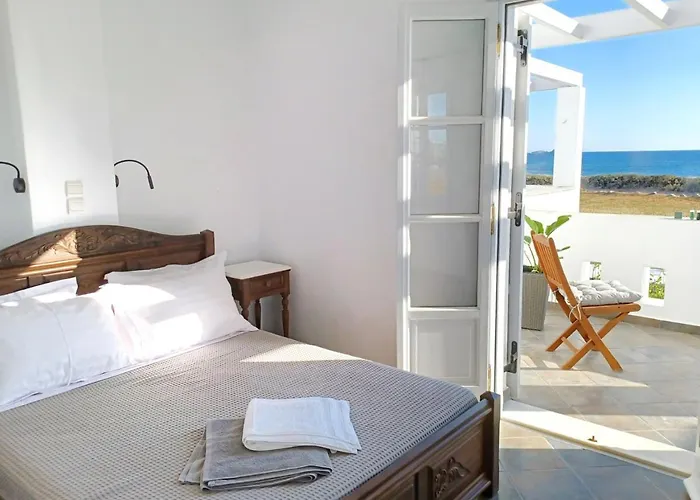 Sea Lilies Apart Otel 4*