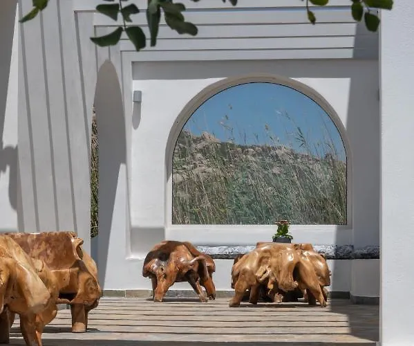 Sea Lilies Apart Otel 4*