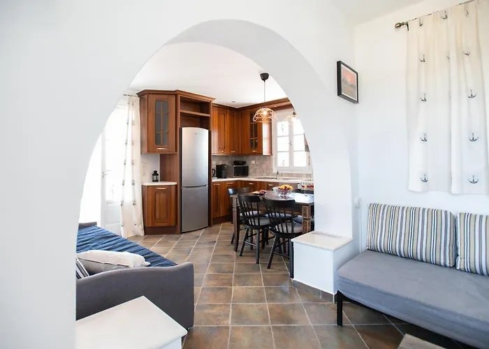 Sea Lilies Apart Otel 4*