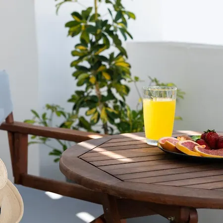 Aparthotel Sea Lilies 4*