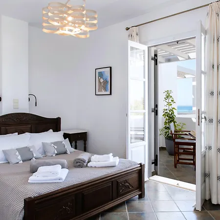 Sea Lilies Aparthotel