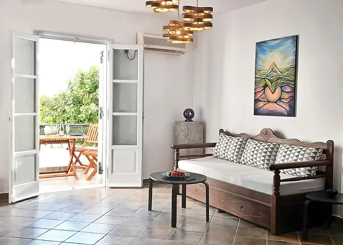 Aparthotel Sea Lilies Plaka (Naxos)